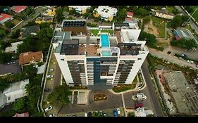 Sky Pool And Balcony Apartment At Via At Braemar New Kingston